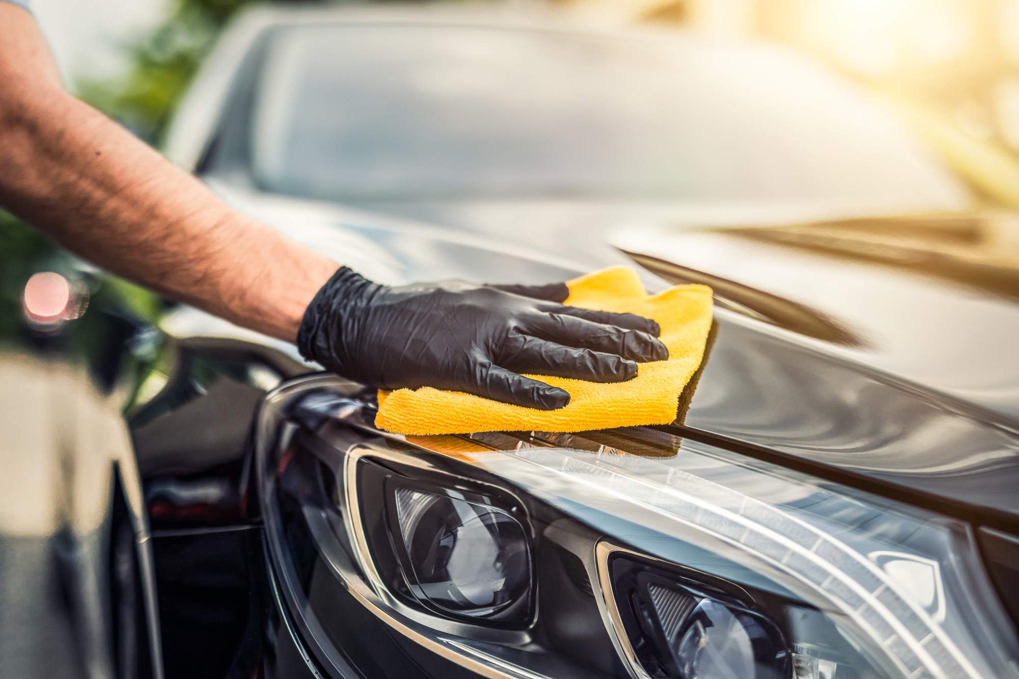 4 Tips for Exterior Car Detailing