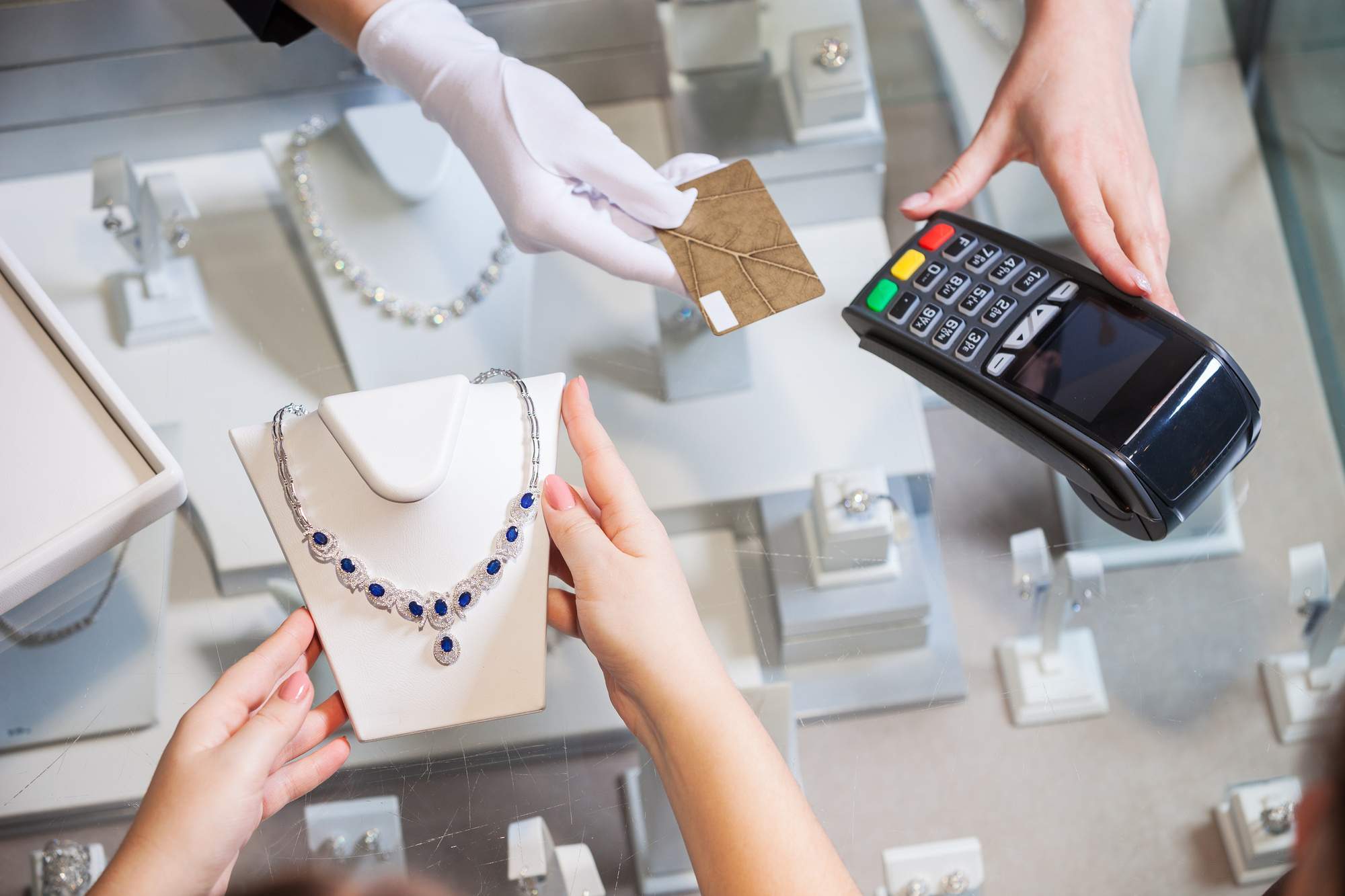 4 Errors in Buying Jewelry and How to Avoid Them